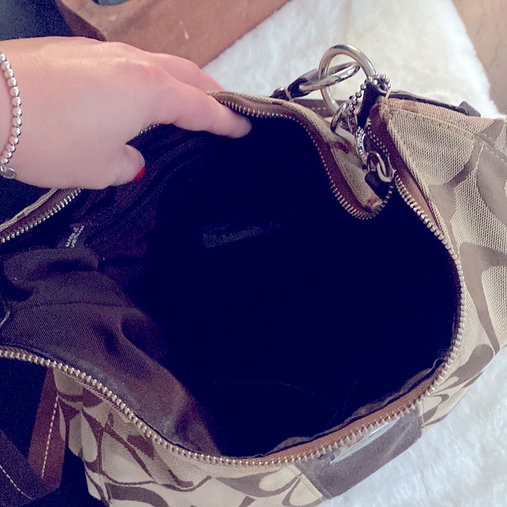 Pristine Condition! Authentic Coach Shoulder/Cros… - image 8